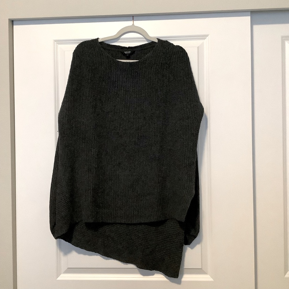 Simply Vera Vera Wang Asymmetrical Charcoal Grey Sweater (size XL)
